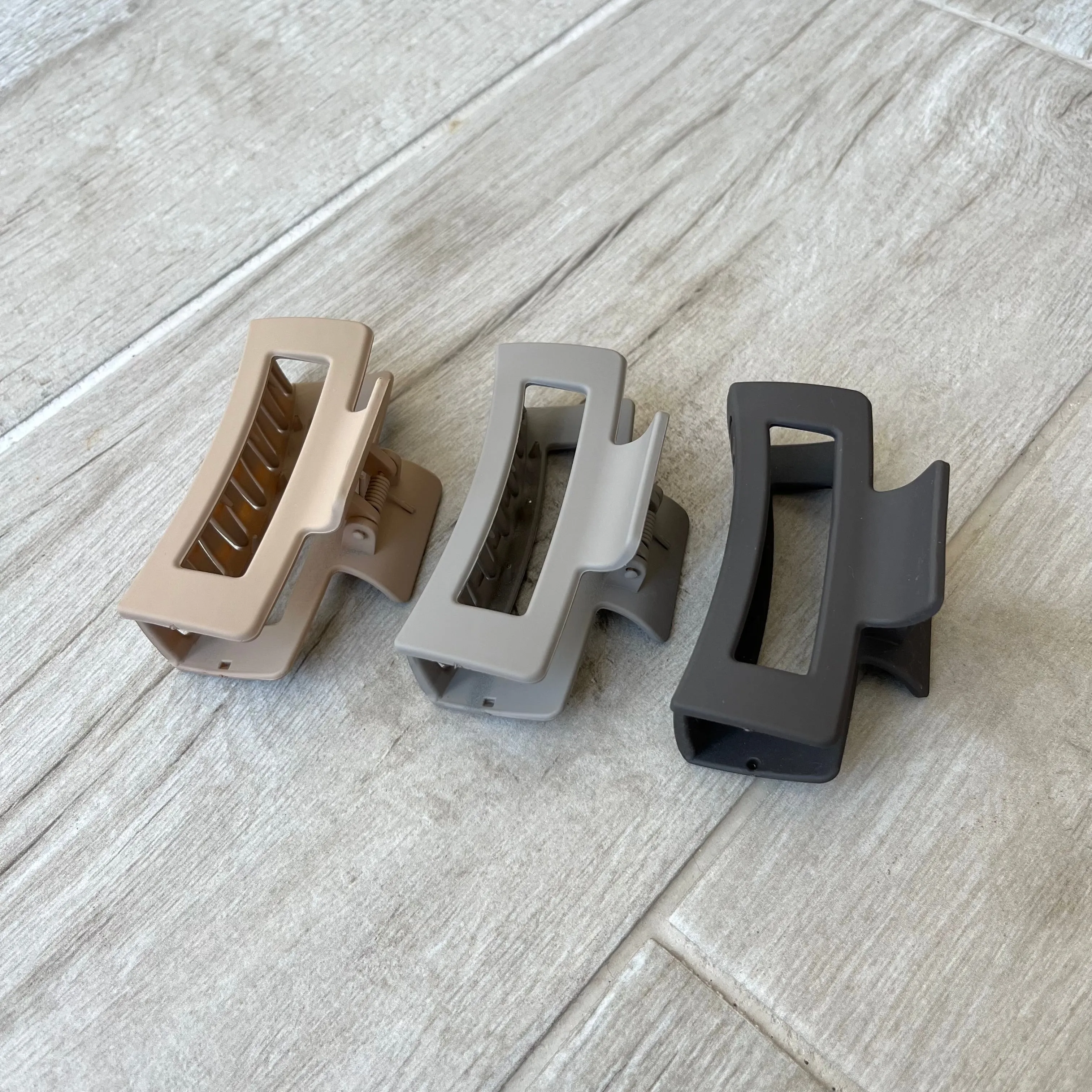 Neutral Hair Claw Set