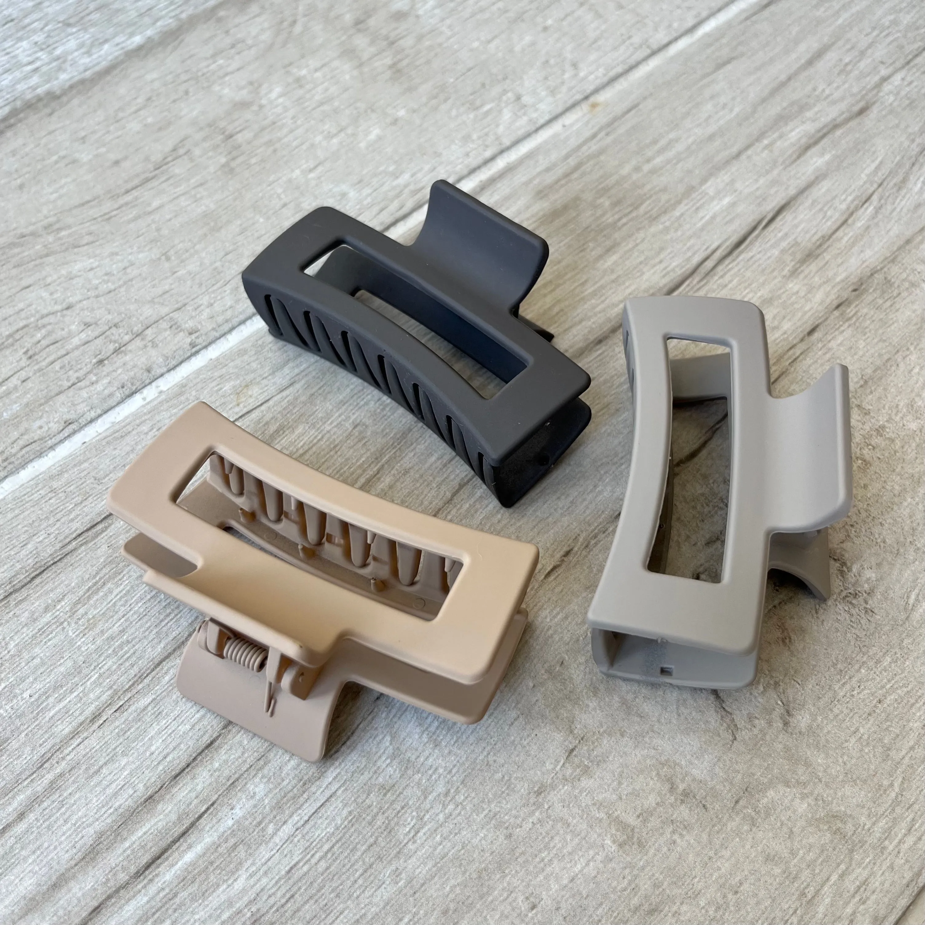 Neutral Hair Claw Set